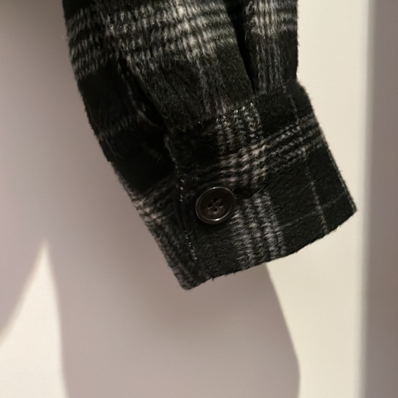 H&M Bropped Button-Up Jacket - Picture 4 of 5